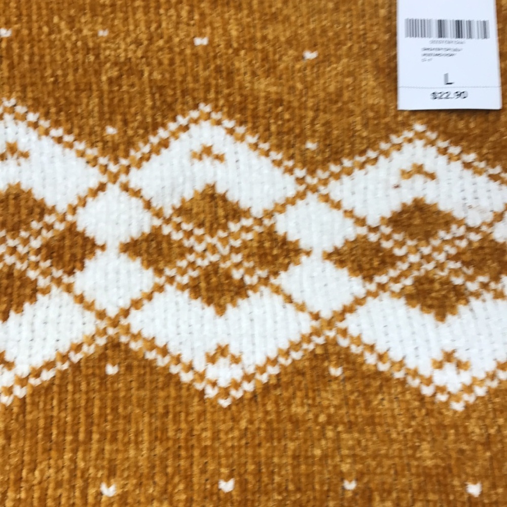 NWT argyle sweater - Picture 4 of 5